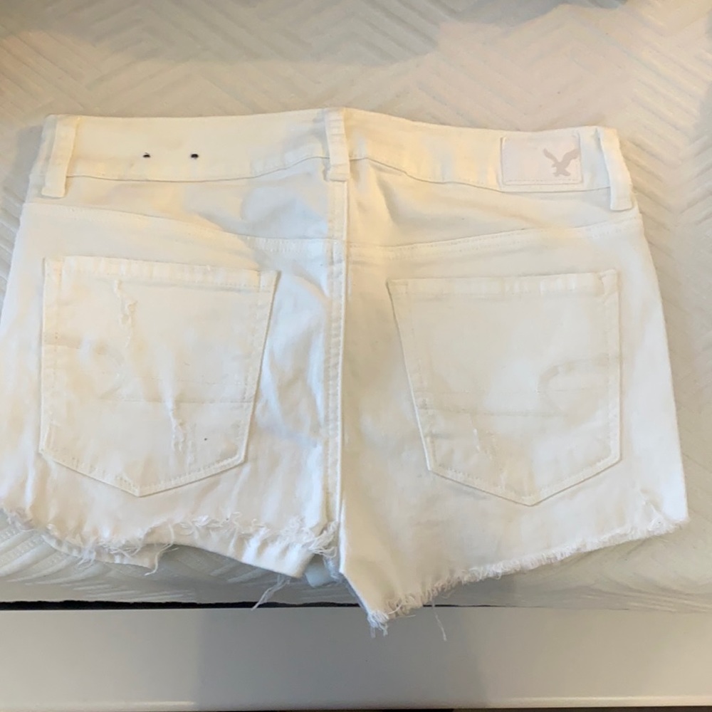 AE High Rise Shorts - Picture 4 of 4
